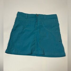 Athleta Turquoise Women's Skort Size 8 Sporty Athleisure Tennis Pickleball Golf